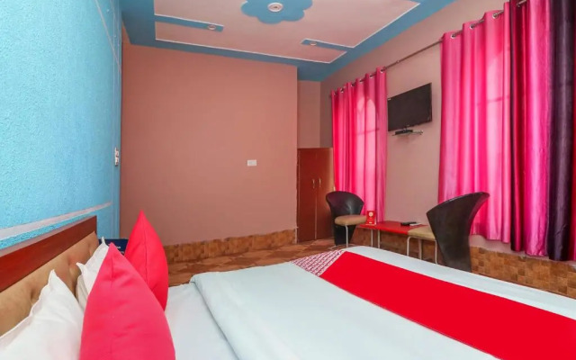Raj Mahal By OYO Rooms