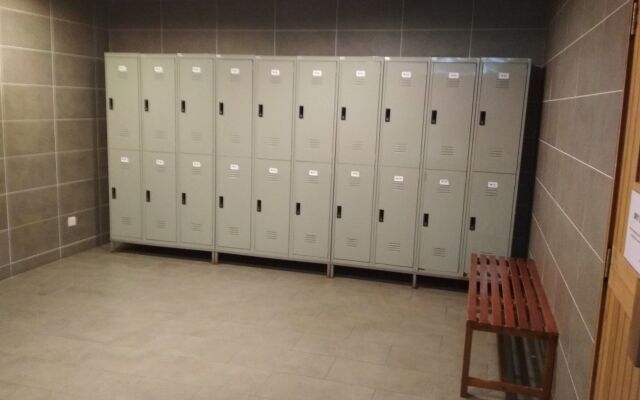 Queens Service Suite at Swiss Garden Residences