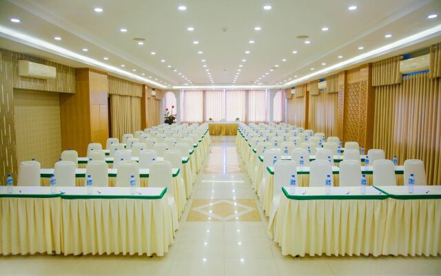 Legacy Riverside Danang Hotel