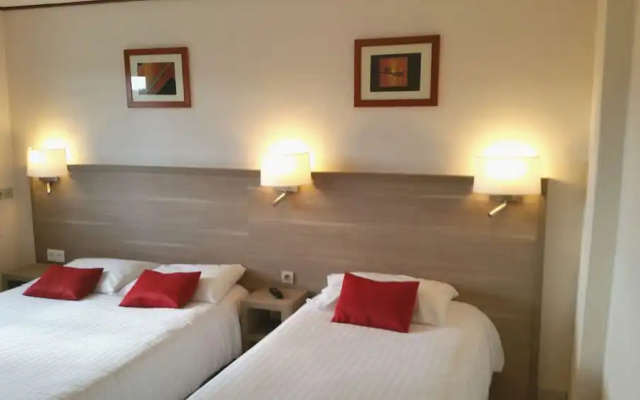 Le Relais De Launay