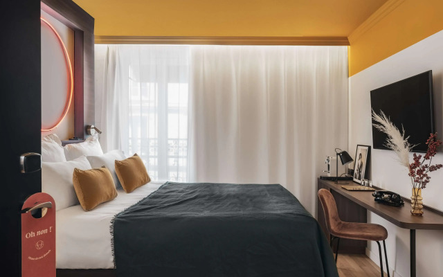 Seven Hotel Paris