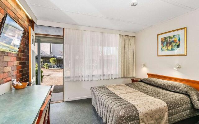 Cedar Lodge Motel Morwell