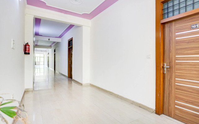 Super Townhouse Sector 4 Gurgaon