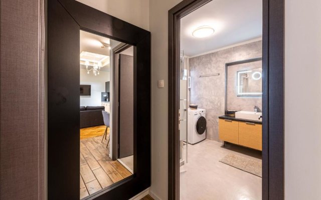 Modern 5BD Apartment in the Heart of Athens