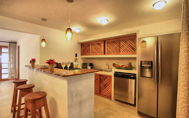 Hotel Tropico Latino