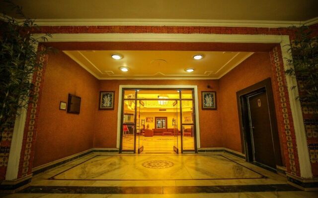 Hotel Goverdhan Palace