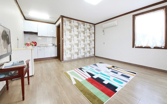 Gangneung Gyeongpo Hasla Pension