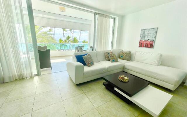 Marbella 2bedroom Beachfront Apartment