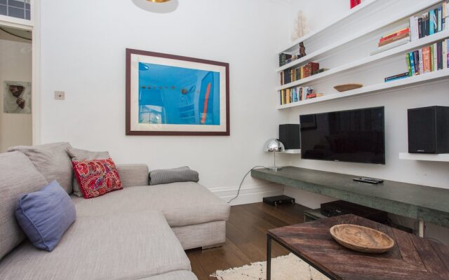 Notting Hill Apartment