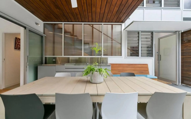 Seaview Tce Spectacular Home with Stunning Ocean and Headland Views