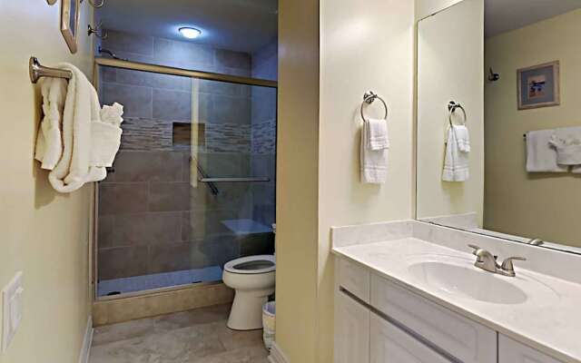 Beach Colony West  by SVR