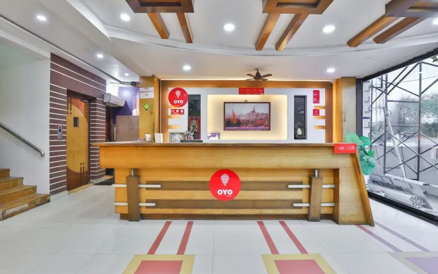 OYO 6139 Hotel Dwarka Residency