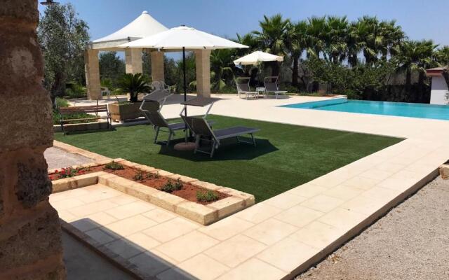 WHITE POOL Matino - Gallipoli - 5pl