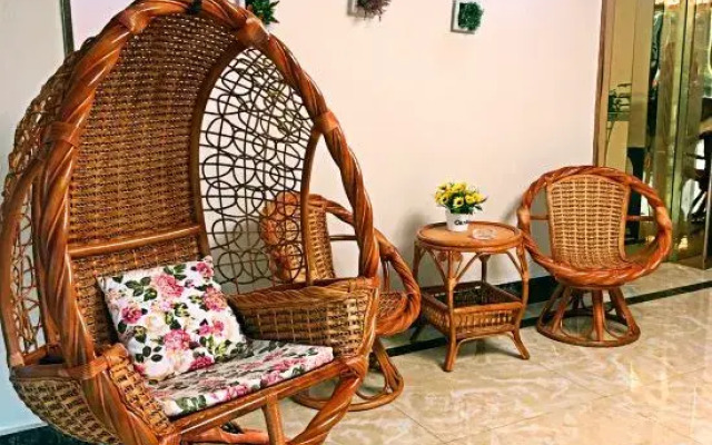 Tianlong Hotel (Lufeng South Railway Station Jinshan Ancient Town Branch)