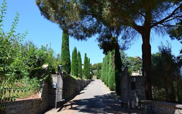 Castello Santa Maria