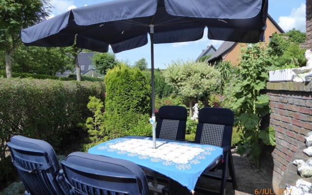 Rewo II Rabe, Reusenweg 3, 18581 Lauterbach