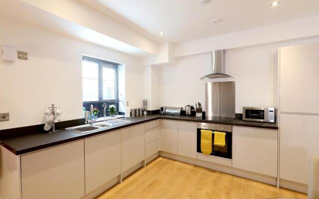 The Admiral's Apartment