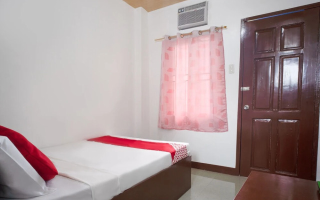 OYO 615 Cvp Hotel (Vaccinated Staff)