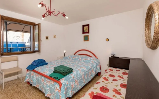 Borgo Santa Lucia Apartment with Private Parking & Garden