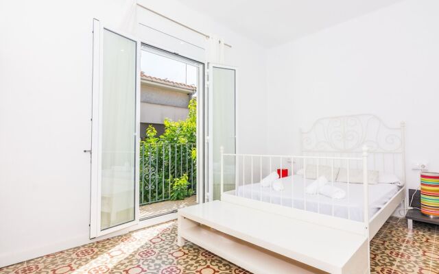 Homeholidaysrentalsarlene Costabarcelona