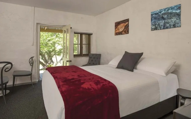 Second Valley Motel