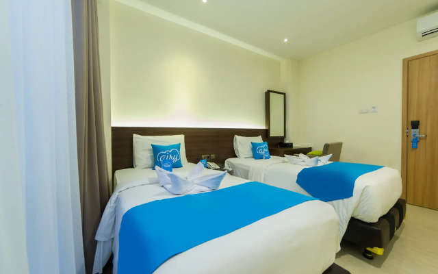 Airy Boulevard Ahmad Yani 17 Manado
