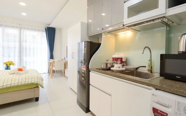 Jennifer House - Millenium Apartment