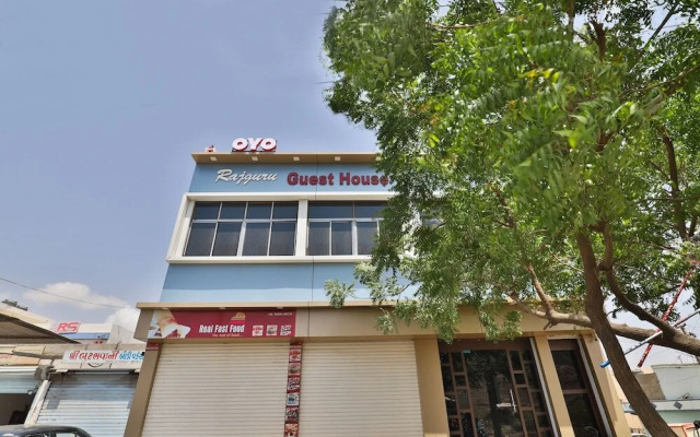 Rajguru Guest House by OYO Rooms