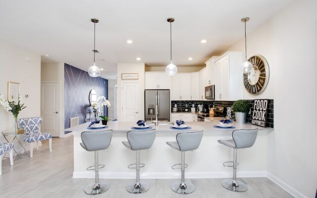 9 Bdrm Champions Gate Villa