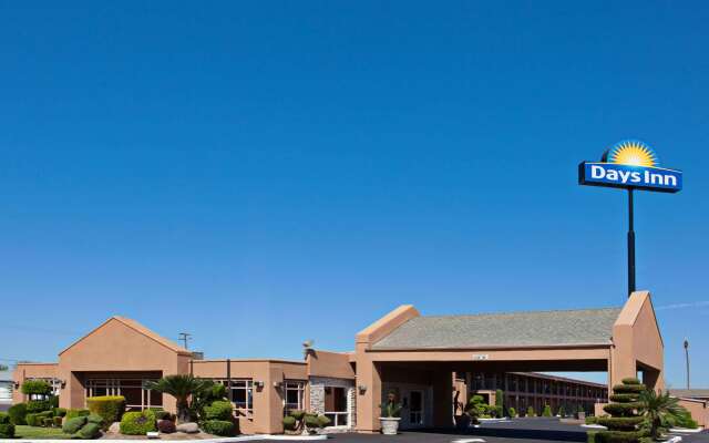 Days Inn by Wyndham Chowchilla Gateway to Yosemite