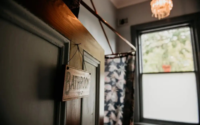 The Rabbit Hole Inn at Harvest Home