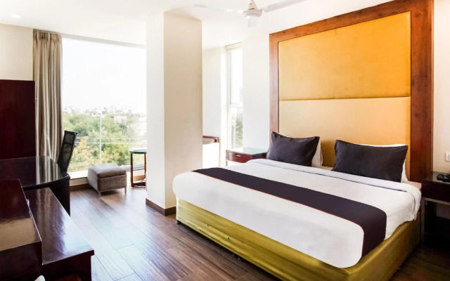 Good Times Boutique by OYO Rooms