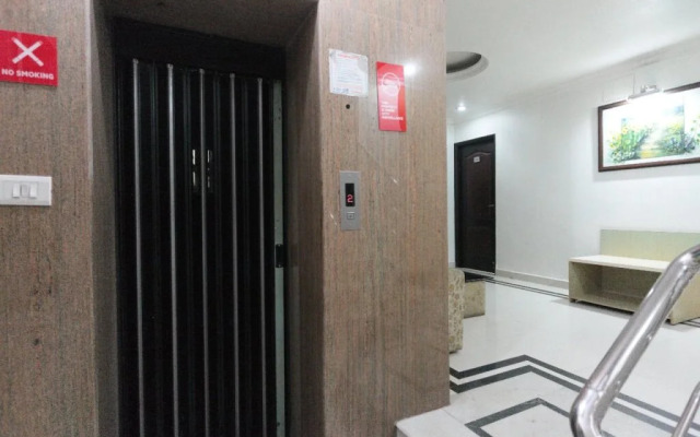 OYO Flagship 342 Anna Nagar- MMM Hospital