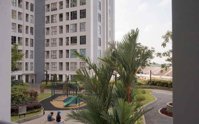 Comfy And Simple 2Br Apartment At M-Town Residence