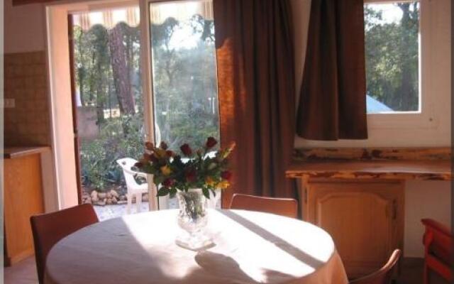 Location Villa et Studios Roquebrune-sur-Argens
