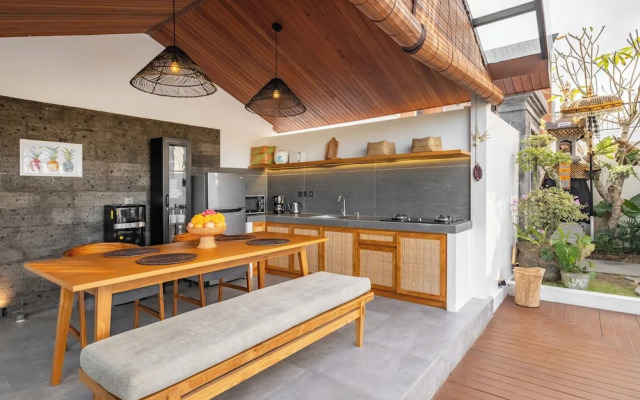 Azure Romantic Gateway in Ubud