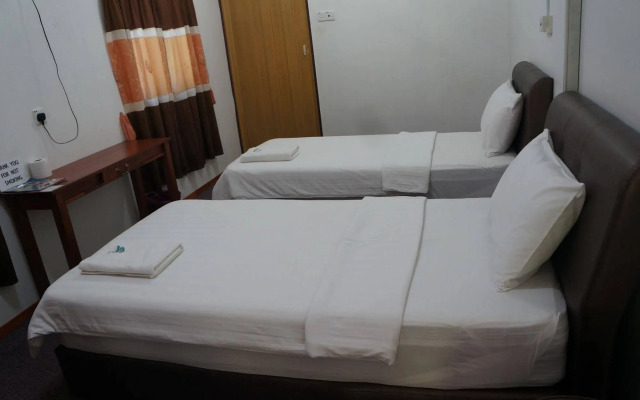 OYO 90037 The 7 Lodge Tambunan