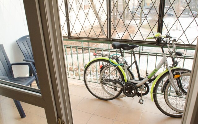 Goodnight Warsaw Apartments on Aleja Jana Pawla II 35