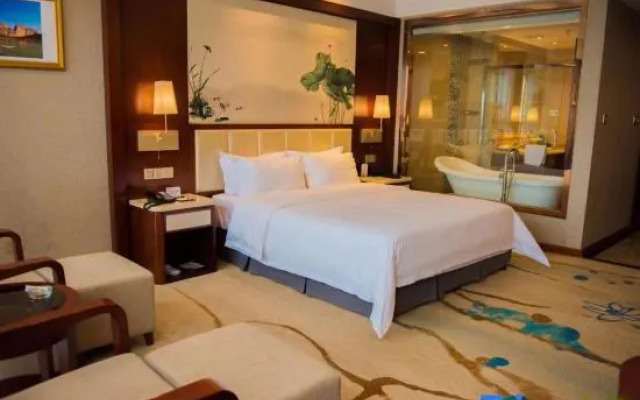 Zhongyuan International Hotel