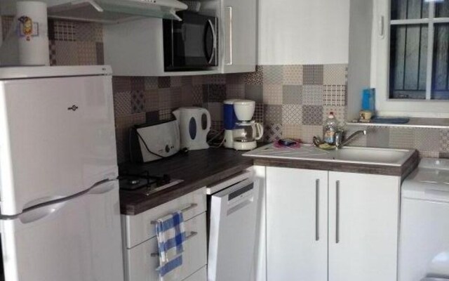 House With 2 Bedrooms in Sainte-marie-de-ré, With Wonderful City View