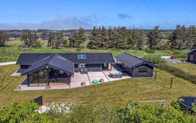 "Caren" - 700m from the sea in NW Jutland