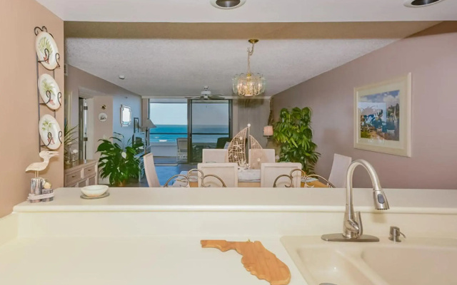 Tradewinds 706 by Ocean Properties