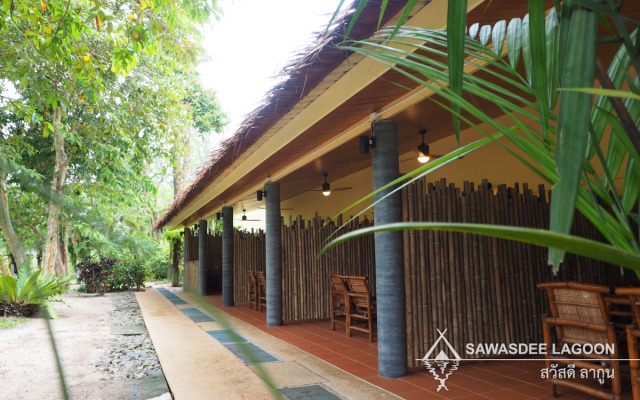 Sawasdee Lagoon Resort