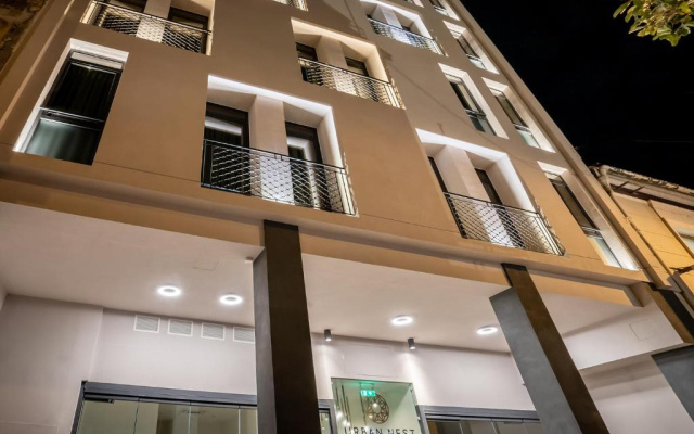 Urban Nest - Suites & Apartments