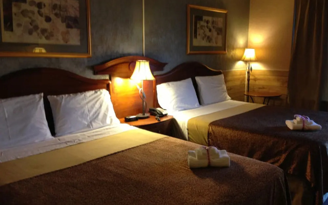 Niagara Parkway Court Motel