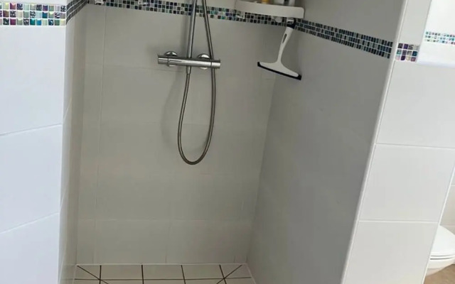 Villa With Private Pool and Jacuzzi