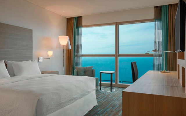 Four Points by Sheraton Oran