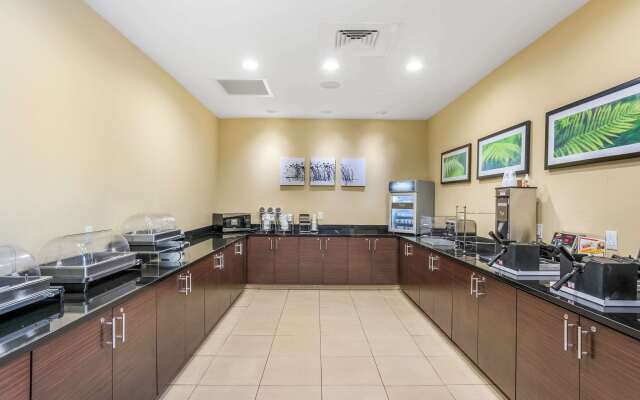 Sleep Inn & Suites