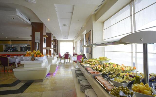 The Penthouse Suites Hotel