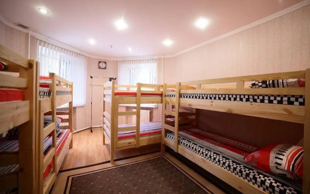 VIVA Hostel